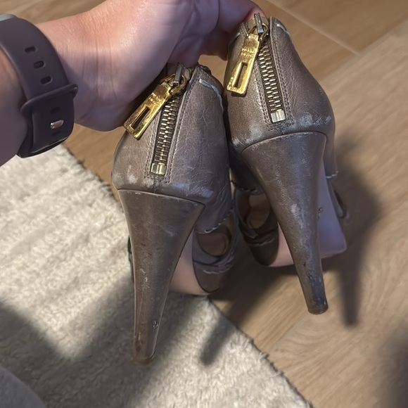 Prada leather platform stilettos - Picture 4 of 6